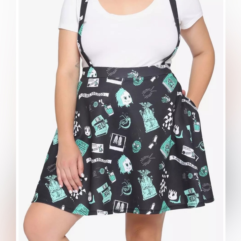 Hot Topic Chibi Beetlejuice Suspender Skirt